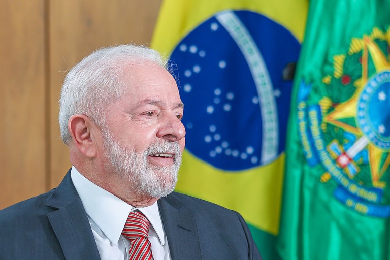 lula-advocates-for-the-states-obligation-to-ensure-opportunities-for-the-poorest-rather-than-catering-to-mega-entrepreneurs